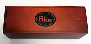 Blue Baby Bottle SL microphone wooden box