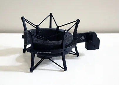 Neumann TLM 102 shock mount